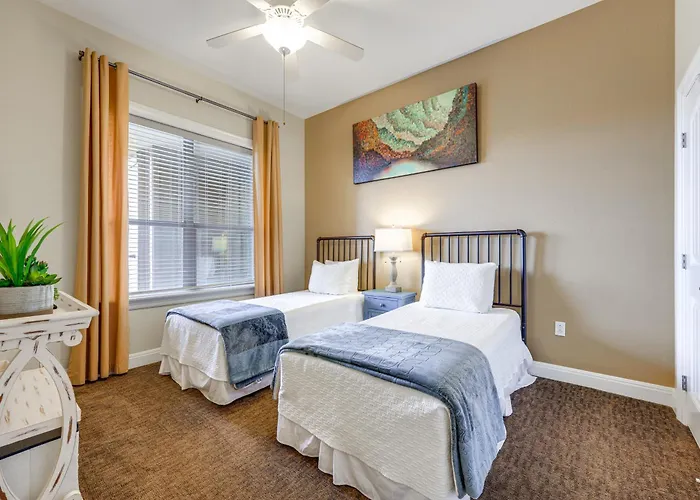 Lake Lbj Condo W/ Private Balcony, Lake Views